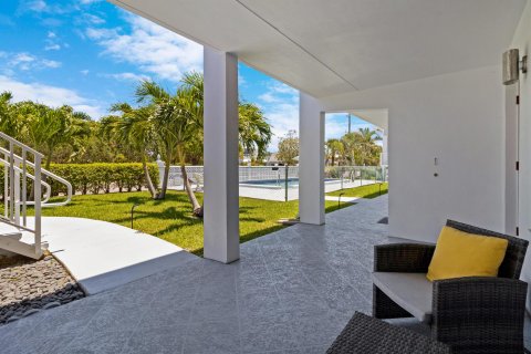 Copropriété à vendre à Pompano Beach, Floride: 2 chambres, 77.85 m2 № 1185170 - photo 23