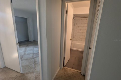 Copropriété à vendre à Orlando, Floride: 2 chambres, 92.9 m2 № 1374052 - photo 28