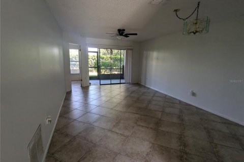 Copropriété à vendre à Orlando, Floride: 2 chambres, 92.9 m2 № 1374052 - photo 17