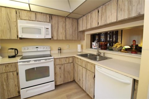 Condo in Altamonte Springs, Florida, 3 bedrooms  № 1374051 - photo 18