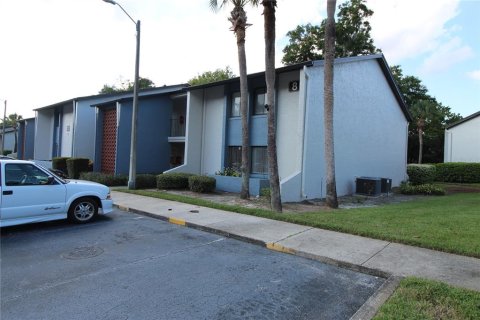 Condo in Altamonte Springs, Florida, 3 bedrooms  № 1374051 - photo 2