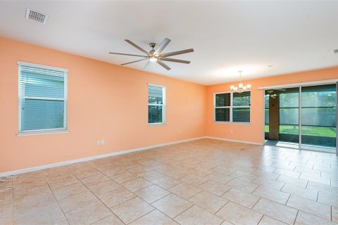 Villa ou maison à vendre à DeLand, Floride: 3 chambres, 172.15 m2 № 1392632 - photo 4