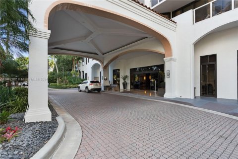 Condo in Aventura, Florida, 3 bedrooms  № 1421614 - photo 23