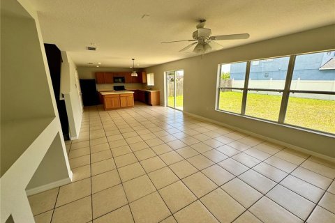 House in Kissimmee, Florida 3 bedrooms, 221.76 sq.m. № 1260728 - photo 10