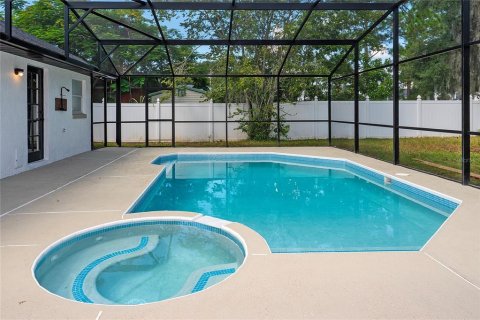 Casa en venta en Kissimmee, Florida, 4 dormitorios, 205.41 m2 № 1322378 - foto 4