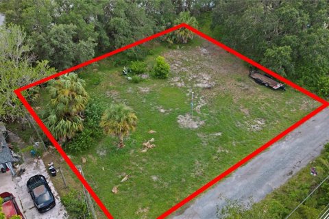 Terreno en venta en New Port Richey, Florida № 1322297 - foto 2