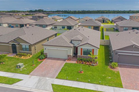 Villa ou maison à vendre à Palm Bay, Floride: 4 chambres, 190.08 m2 № 1111102 - photo 3