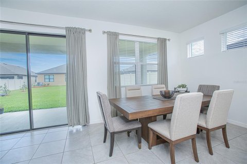 Villa ou maison à vendre à Palm Bay, Floride: 4 chambres, 190.08 m2 № 1111102 - photo 10