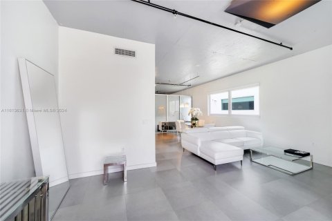 Copropriété à vendre à Miami Beach, Floride: 2 chambres, 94.57 m2 № 1235430 - photo 7