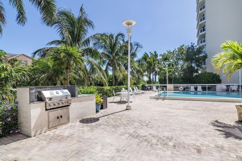 Condo in West Palm Beach, Florida, 1 bedroom  № 959403 - photo 6