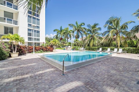 Condo in West Palm Beach, Florida, 1 bedroom  № 959403 - photo 7