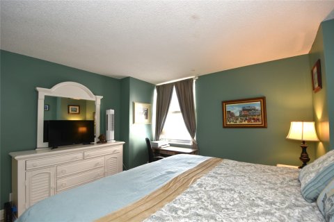 Condo in Pompano Beach, Florida, 2 bedrooms  № 924016 - photo 28