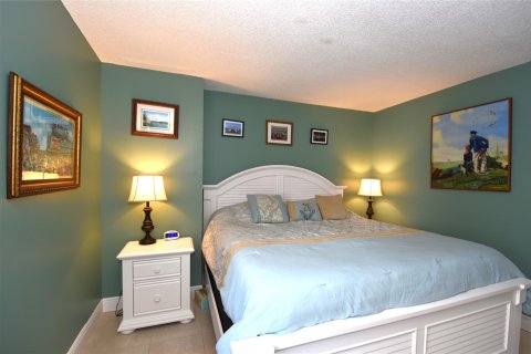 Condo in Pompano Beach, Florida, 2 bedrooms  № 924016 - photo 27