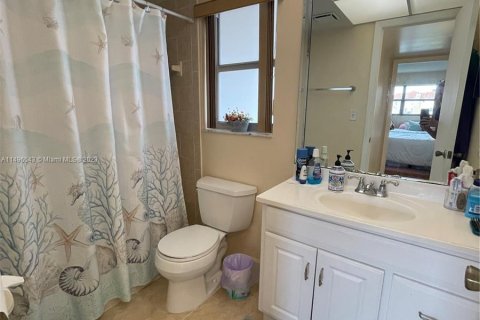 Condo in Sunrise, Florida, 1 bedroom  № 874231 - photo 27