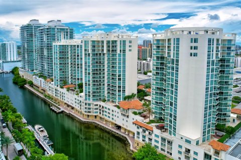 Condo in Sunny Isles Beach, Florida, 3 bedrooms  № 1139450 - photo 4