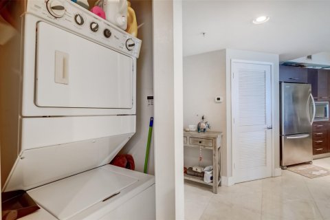 Copropriété à vendre à Sunny Isles Beach, Floride: 3 chambres, 134.43 m2 № 1139450 - photo 24