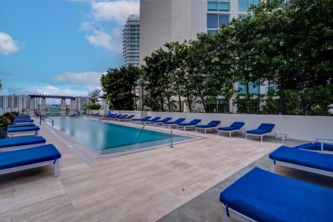 Condo in Sunny Isles Beach, Florida, 3 bedrooms  № 1139450 - photo 13