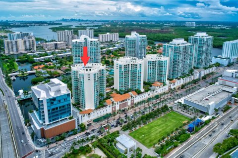 Condominio en venta en Sunny Isles Beach, Florida, 3 dormitorios, 134.43 m2 № 1139450 - foto 6