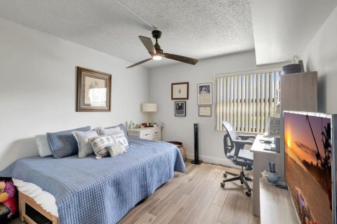 Condo in Delray Beach, Florida, 2 bedrooms  № 1139425 - photo 24