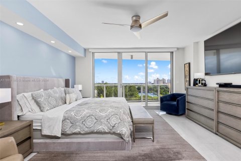 Condo in Fort Lauderdale, Florida, 3 bedrooms  № 1418290 - photo 5