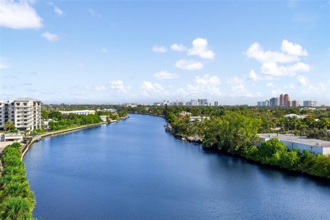 Condo in Fort Lauderdale, Florida, 3 bedrooms  № 1418290 - photo 14