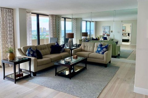 Condominio en alquiler en Riviera Beach, Florida, 2 dormitorios, 133.04 m2 № 802853 - foto 15