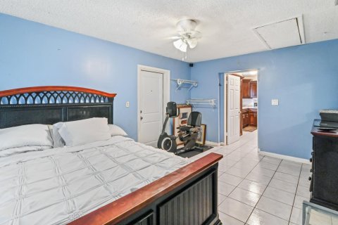 Купить виллу или дом в Норт-Лодердейл, Флорида 4 спальни, 131.09м2, № 1155595 - фото 30