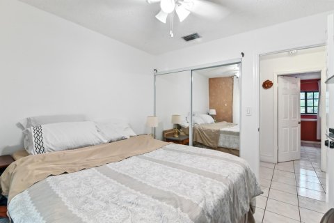 Casa en venta en North Lauderdale, Florida, 4 dormitorios, 131.09 m2 № 1155595 - foto 28