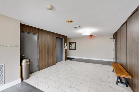 Copropriété à vendre à Aventura, Floride: 1 chambre, 93.37 m2 № 1387931 - photo 19