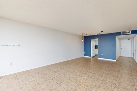 Copropriété à vendre à Aventura, Floride: 1 chambre, 93.37 m2 № 1387931 - photo 5