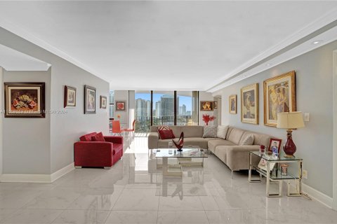 Copropriété à vendre à Aventura, Floride: 3 chambres, 151.34 m2 № 1387932 - photo 1