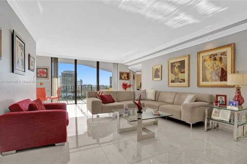 Condo in Aventura, Florida, 3 bedrooms  № 1387932 - photo 19