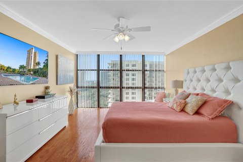 Copropriété à vendre à Aventura, Floride: 3 chambres, 151.34 m2 № 1387932 - photo 7