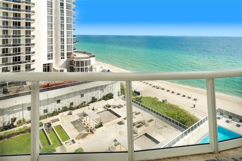 Condo in Sunny Isles Beach, Florida, 3 bedrooms  № 1387933 - photo 5