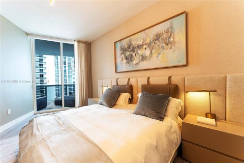 Condo in Sunny Isles Beach, Florida, 3 bedrooms  № 1387933 - photo 25