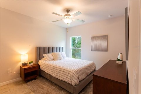 Casa en venta en North Port, Florida, 4 dormitorios, 157.1 m2 № 1084812 - foto 20
