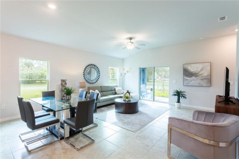 Casa en venta en North Port, Florida, 4 dormitorios, 157.1 m2 № 1084812 - foto 8