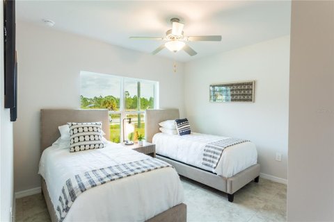 Casa en venta en North Port, Florida, 4 dormitorios, 157.1 m2 № 1084812 - foto 19
