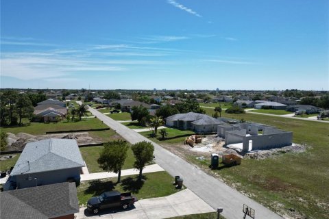 Terrain à vendre à Cape Coral, Floride № 1082344 - photo 10