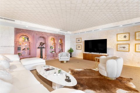 Copropriété à louer à Miami Beach, Floride: 5 chambres, 582.31 m2 № 1355004 - photo 12