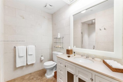 Condo in Miami Beach, Florida, 5 bedrooms  № 1355004 - photo 30