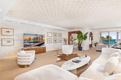 Copropriété à louer à Miami Beach, Floride: 5 chambres, 582.31 m2 № 1355004 - photo 9