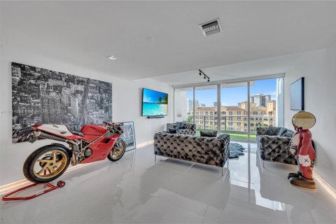 Condo in Aventura, Florida, 3 bedrooms  № 1237651 - photo 13