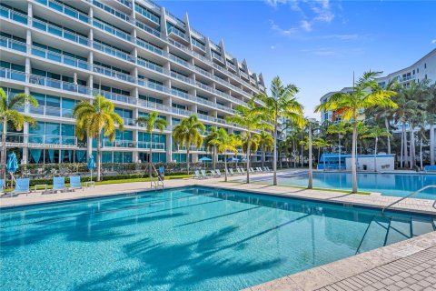 Condominio en venta en Aventura, Florida, 3 dormitorios, 173.63 m2 № 1237651 - foto 1