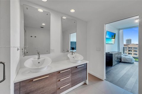 Condo in Aventura, Florida, 3 bedrooms  № 1237651 - photo 21