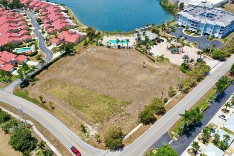 Land in Punta Gorda, Florida № 1191071 - photo 2