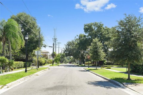 House in Winter Park, Florida 3 bedrooms, 89.19 sq.m. № 1390292 - photo 26