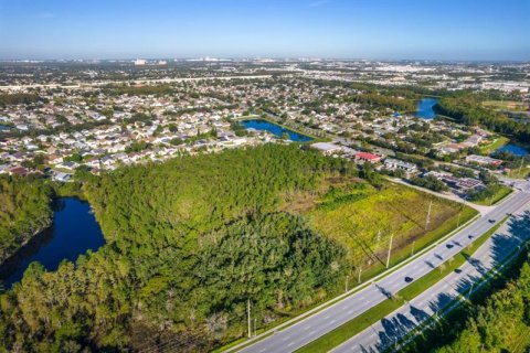 Terrain à vendre à Orlando, Floride № 223825 - photo 14