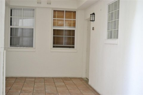 Copropriété à vendre à Aventura, Floride: 2 chambres, 100.06 m2 № 1391995 - photo 5