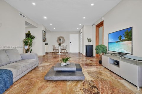 Condominio en venta en Miami Beach, Florida, 2 dormitorios, 97.36 m2 № 1391996 - foto 11